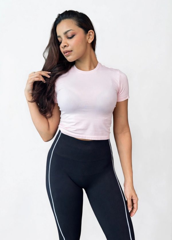 CAU001-03 Seamless Sculpting Tee