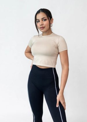 CAU001-04 Seamless Sculpting Tee