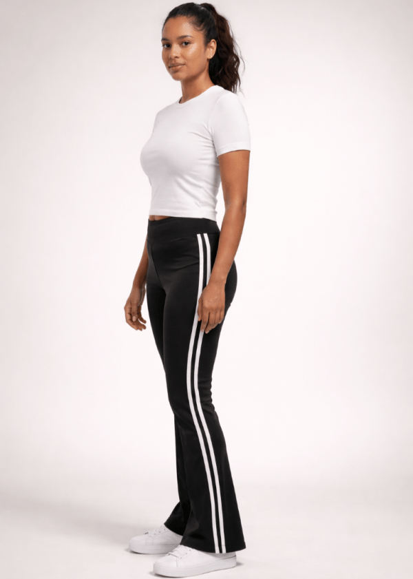 CVD 017 FRT (Medium) Just Move Flared Pant
